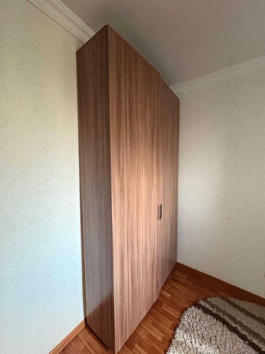 Продаётся  шкаф.