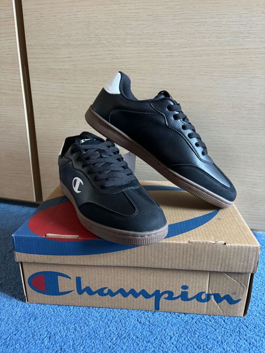 Маратонки Champion
