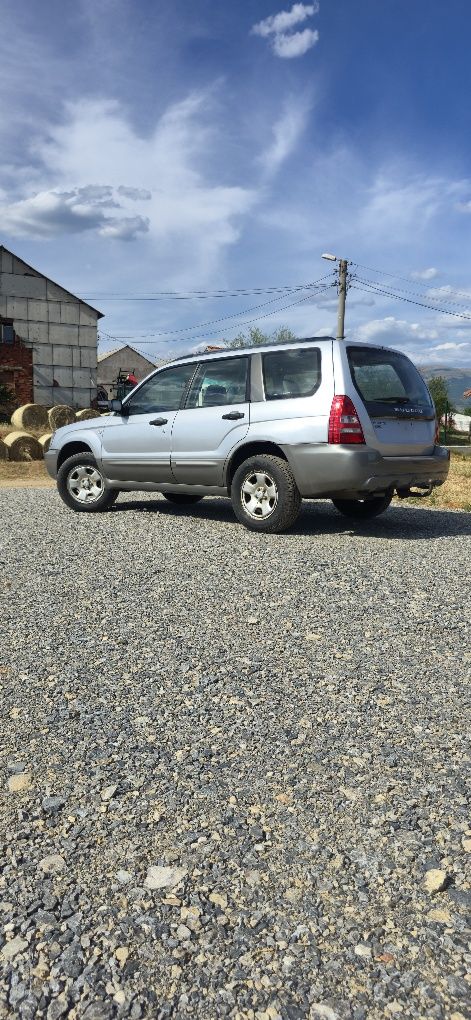 Subaru Forester 2.0X