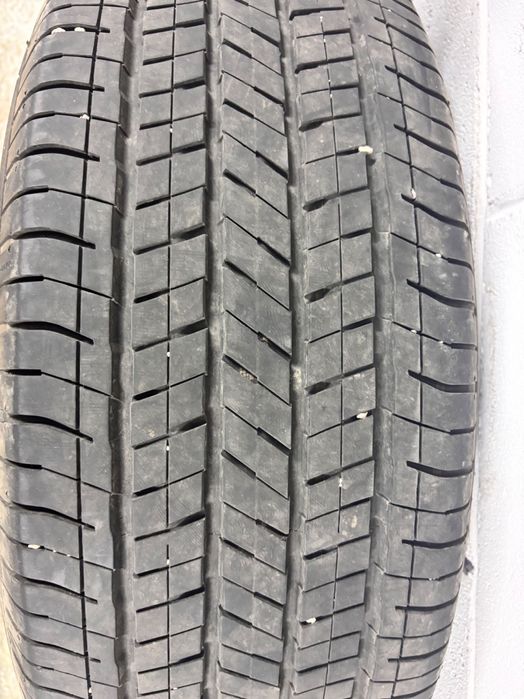 Продам летнюю шину Yokohama 235/65/17