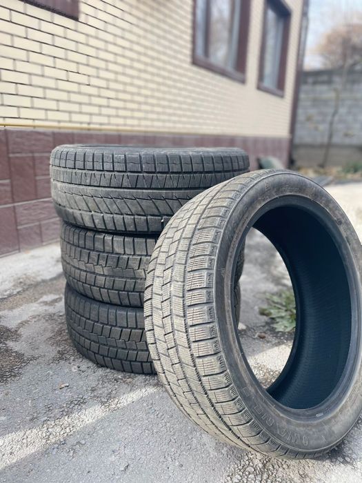 Шины в отличном состояний