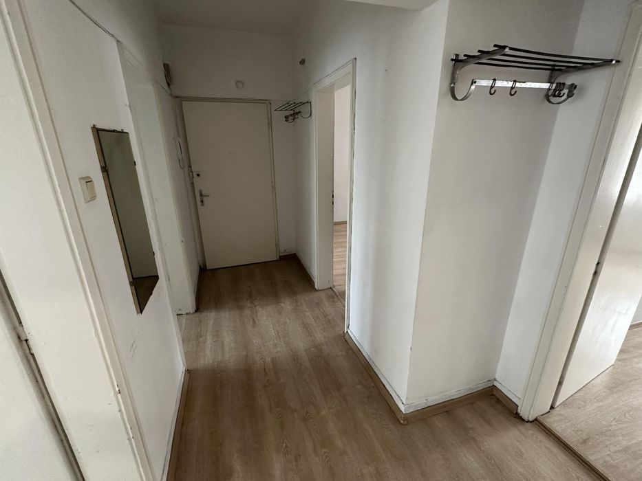 Продава се Тристаен апартамент в Бургас, Център - 84 кв.м за 2262 €/кв.м - Снимка #6