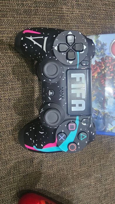 продаю гарнитуру для пс4