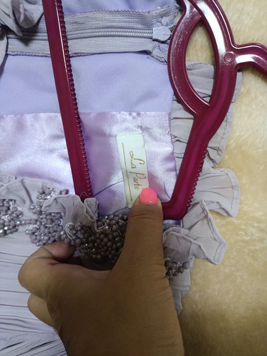 Янги куйлак сотилади