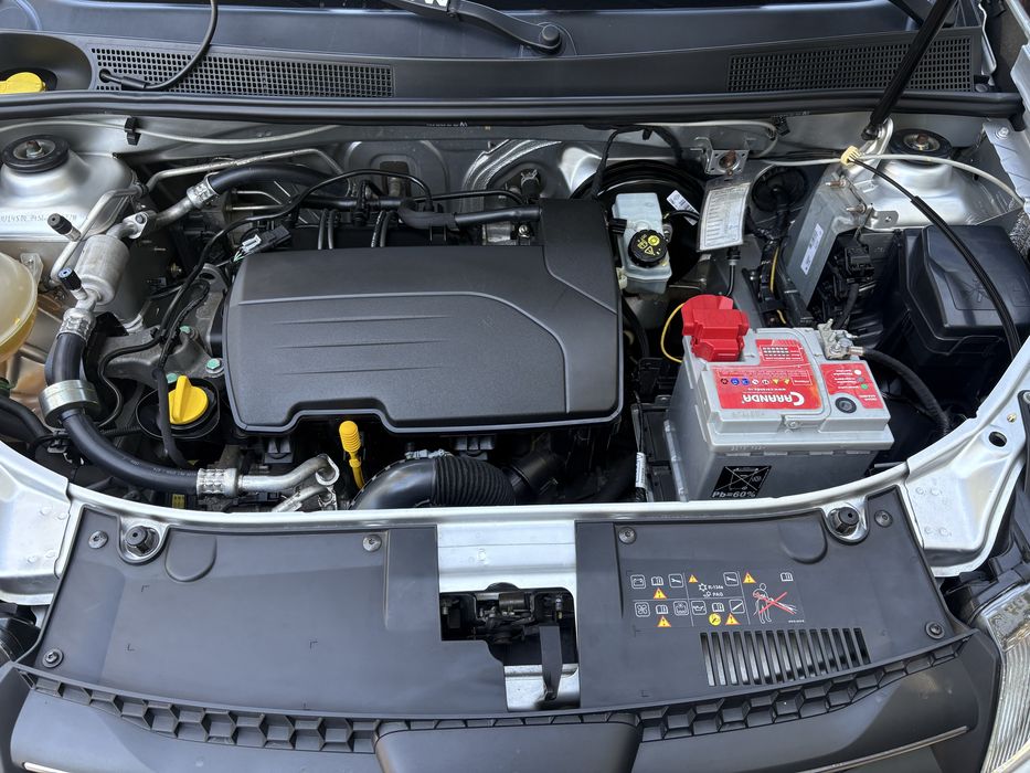 Vand dacia logan 2 2016 benzina