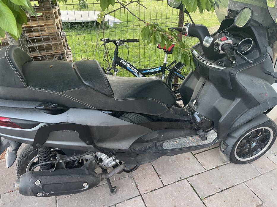 Piaggio mp3 300 lt