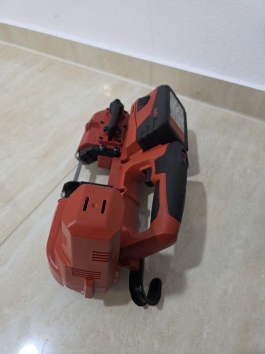 Fierastrau cu banda Hilti SB4-A22