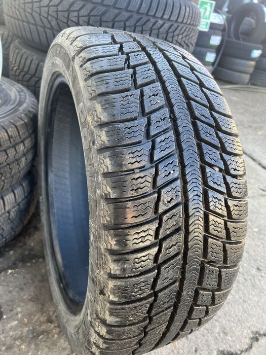 Cauciucuri iarna r17
