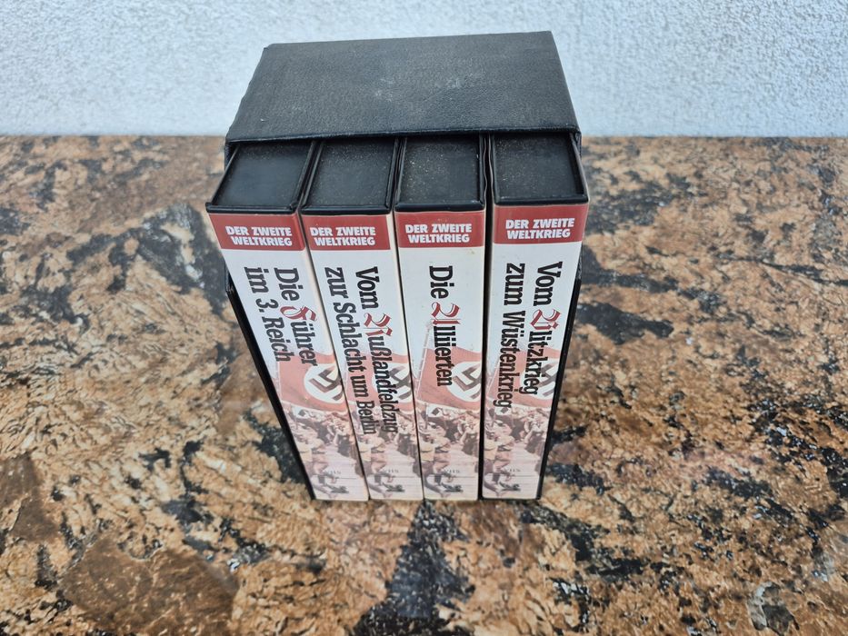 Vând 5 casete video VHS originale 45 - 100 minute filme Hitler Razboi