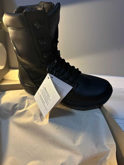 Полицейски кубинки