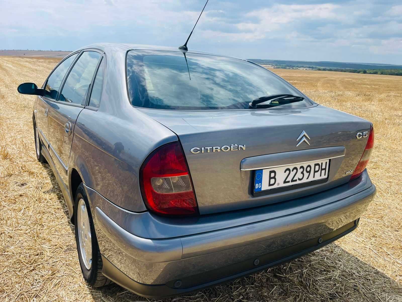 Продавам автомобил Ситроен с5