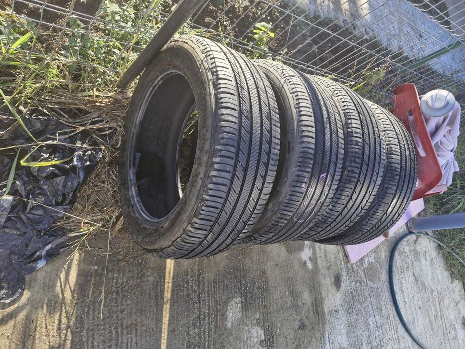 Roti Michelin - 235 55R19