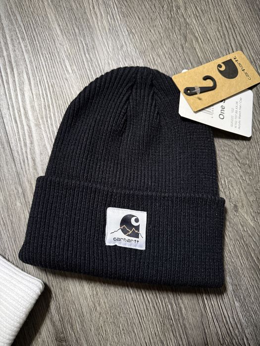 Caciula Fes Carhartt noua/new