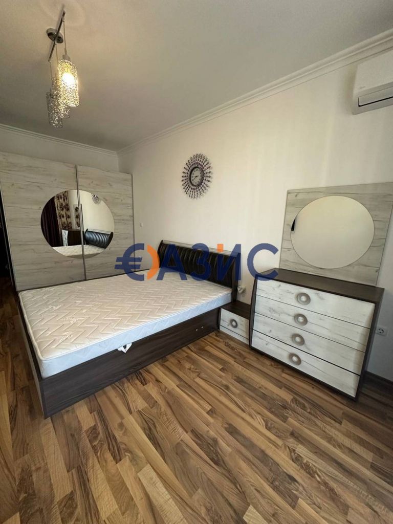 Продава се Тристаен апартамент в Свети Влас - 100 кв.м за 1649 €/кв.м - Снимка #4