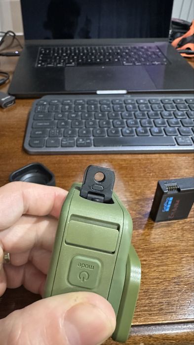 Gopro Hero 13 aproape nou 2 baterii