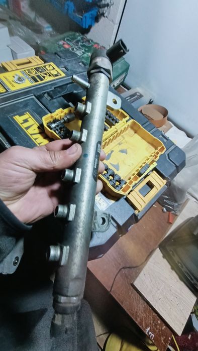 Rampa injectie injectoare Opel Zafira b/astra h/vectra c , z19Dt