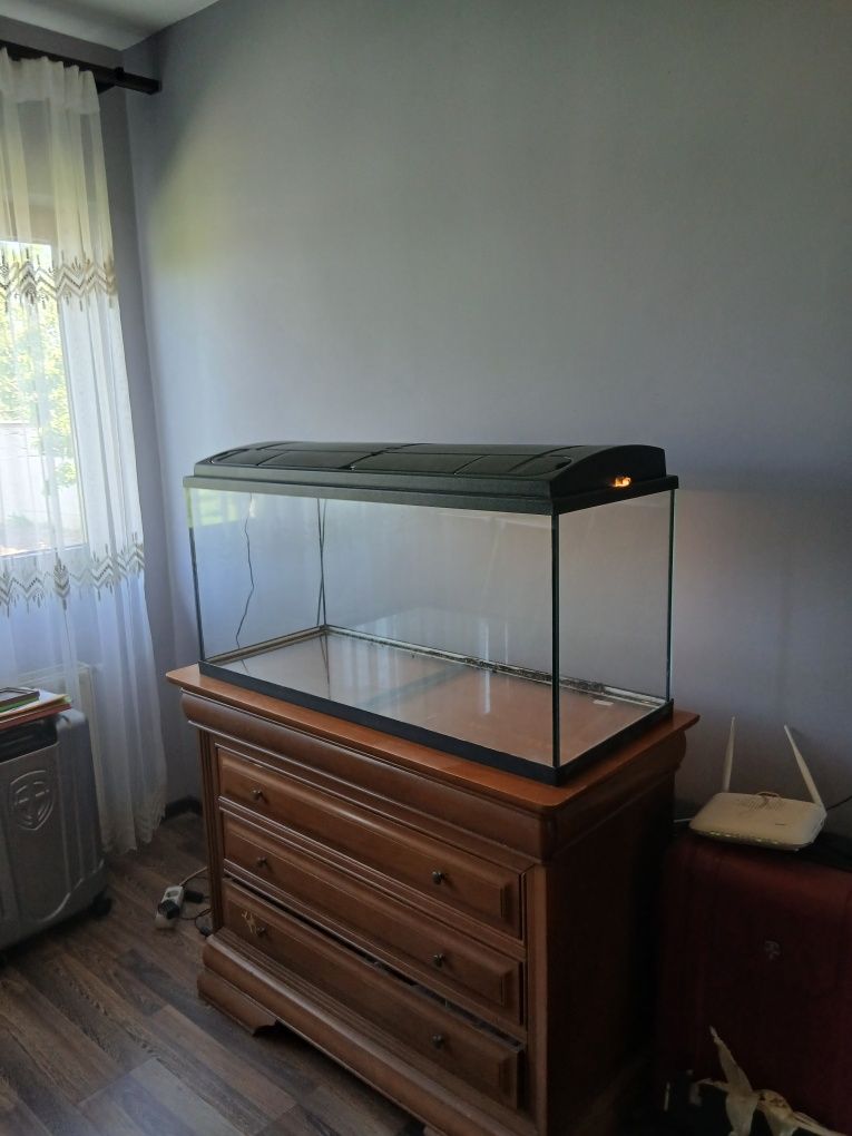 Terariu mare 180 litri