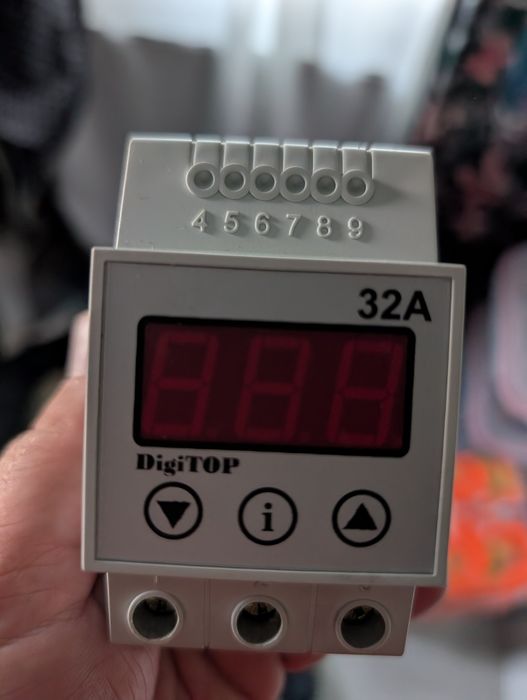 Releu de protectie DigiTOP VP-32A