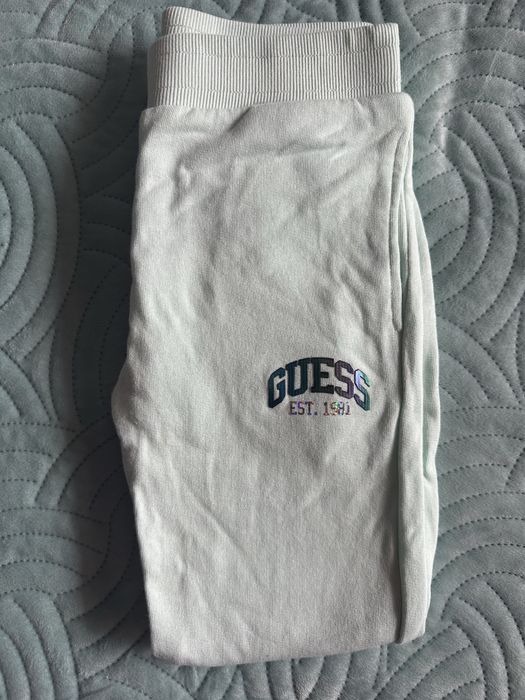 Детско  долнище Guess