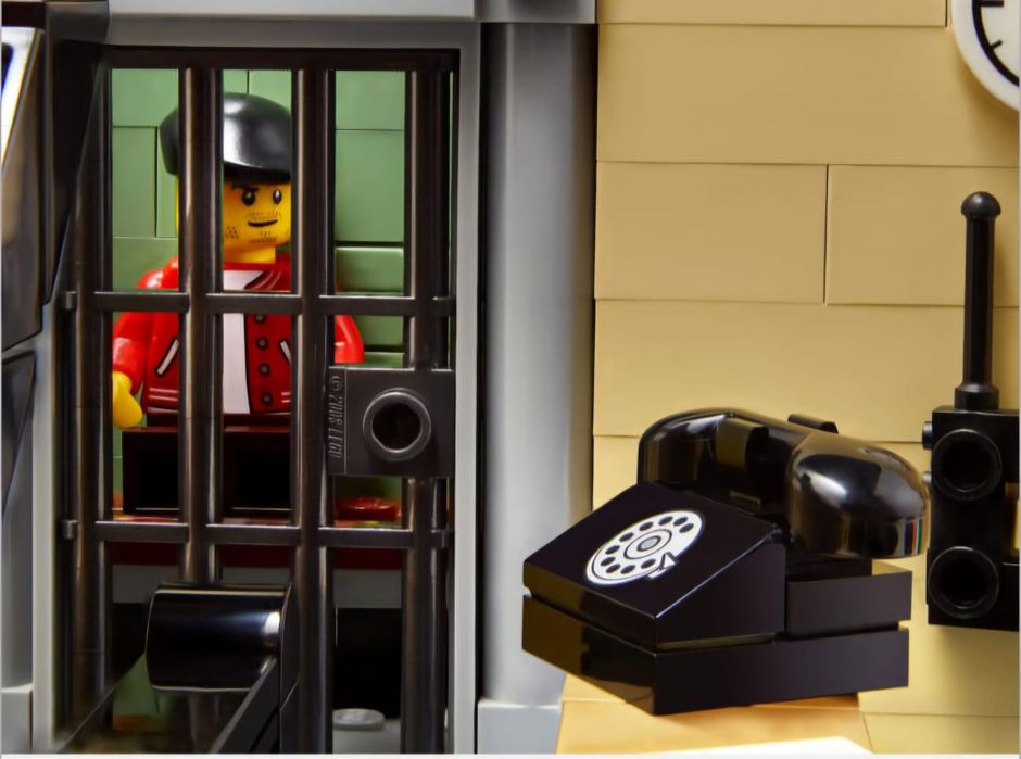 Vand Lego 10278 Sectie de Politie