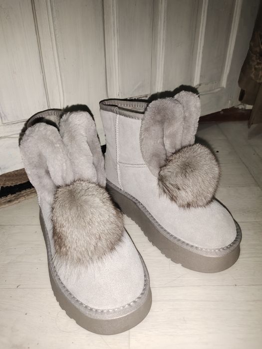 Новые угги kari!