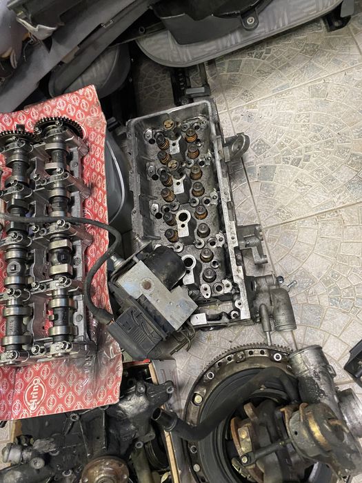 Части за C-class w202