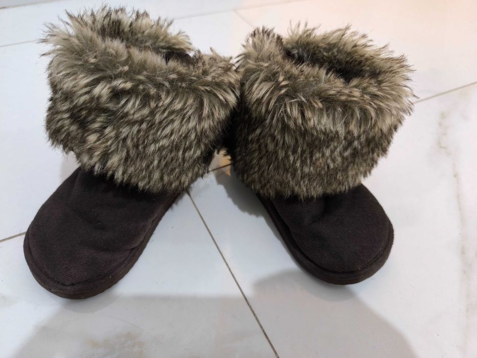 Бебешки пантофи на H&M- номер 24