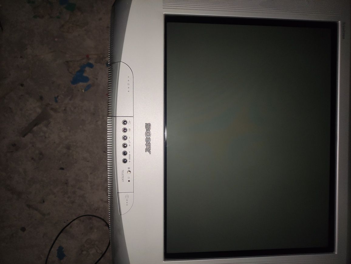 Продава се телевизор SONY
