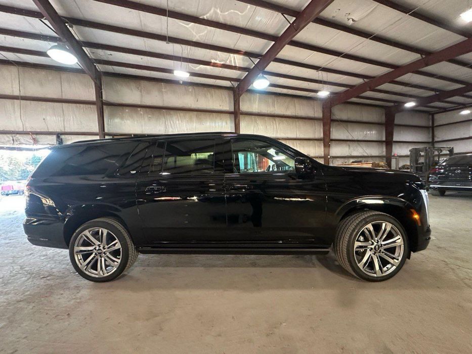 Cadillac Escalade Короткие 2025 год в Наличии