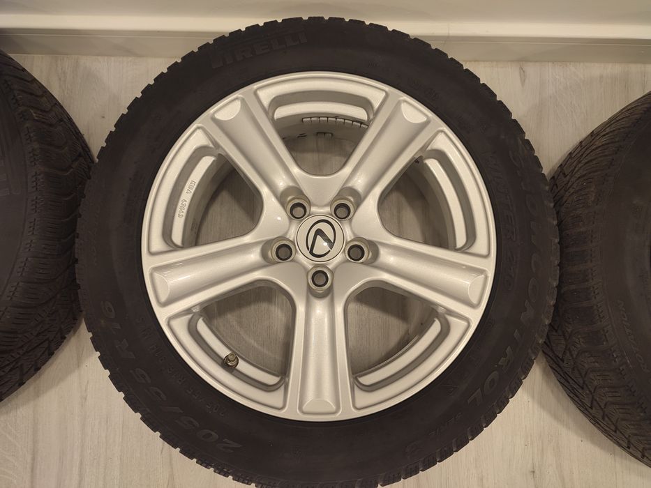 Set jante aliaj Lexus Ct200h + set de anvelope Falken de vară