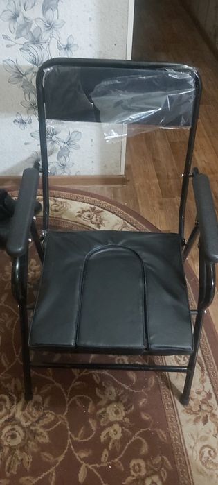 Биотуалет,кресло-стул.
