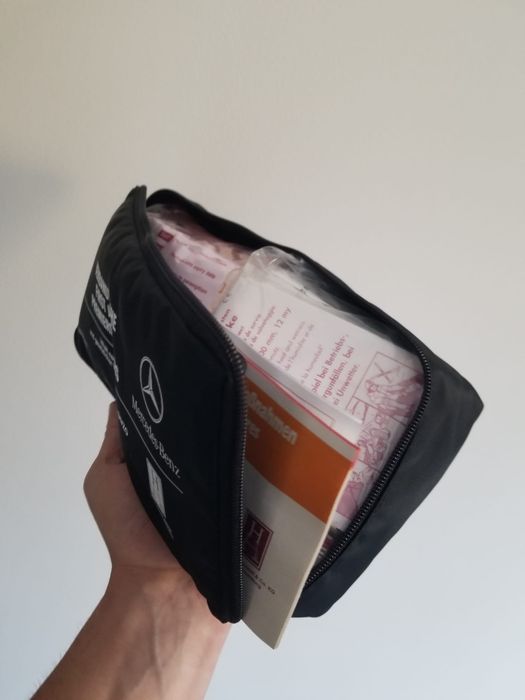 Trusa Medicala Mercedes Benz