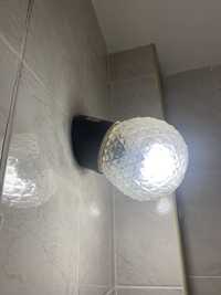 лампион за баня