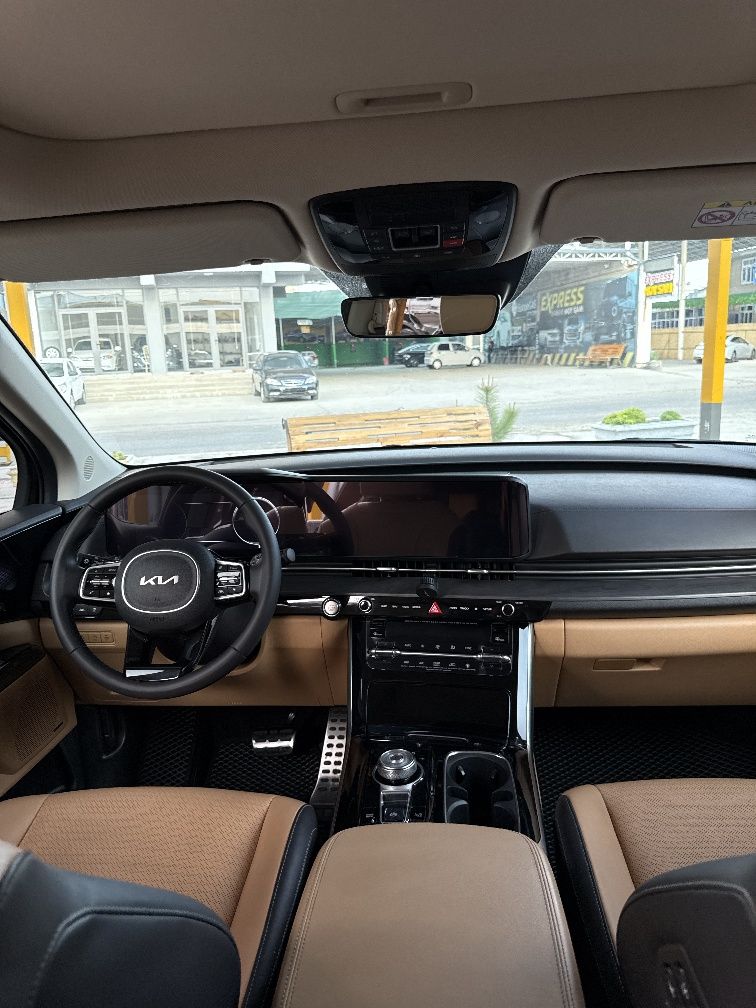 KIA Carnival full compektatsiya