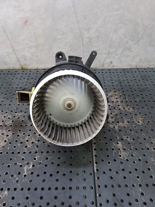 Aeroterma ventilator habitaclu 1.6 b citroen c5 aircross 5p1300000 5p1330100
