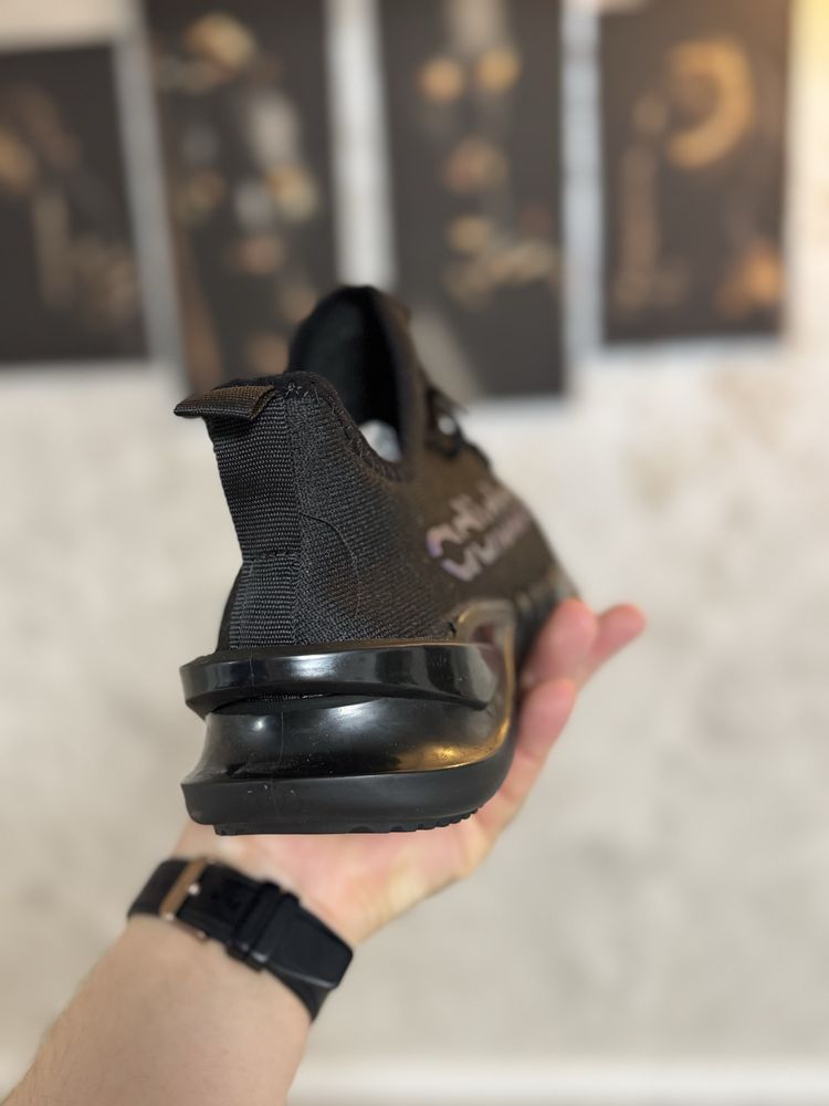 Adidasi Barbati Adidas Black & Cameleon!