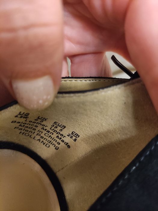 Botine negre piele întoarsă naturală