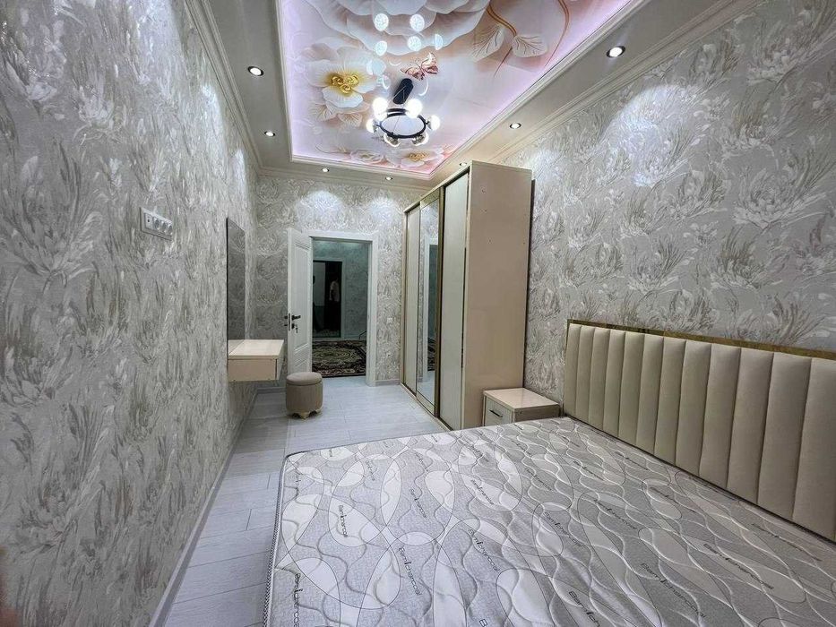 сдается 2х комнатная квартира на 3 этаже в районе крытый рынок