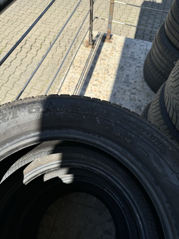 4 anvelope iarna 2020 205/60/16 dunlop 7 mm