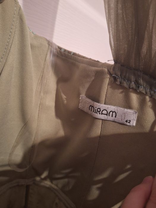 Къса коктейлна рокля