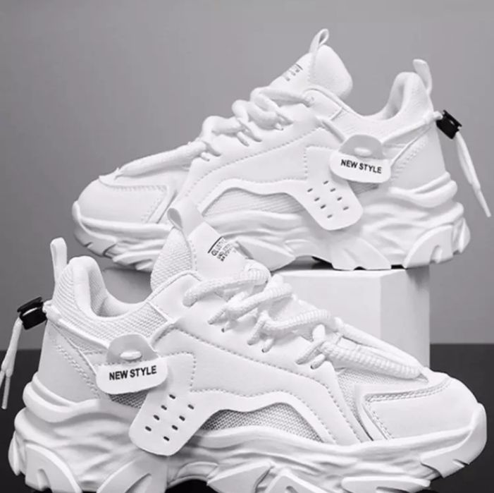 Erkaklar krossovkasi