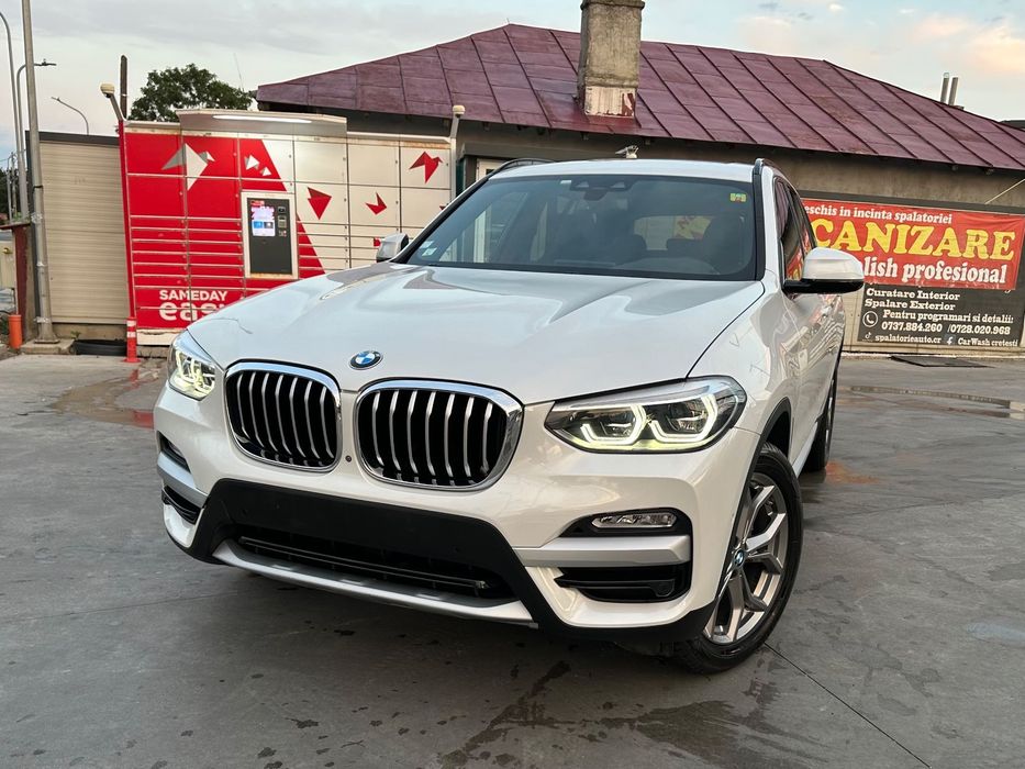 BMW X3 BMW X3 2019 • Benzină • Automat • SUV premium xLine