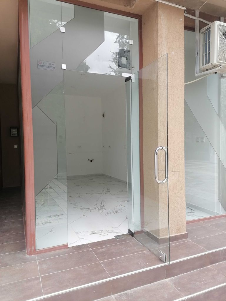 Дава се под наем Магазин в Харманли - 26 кв.м за 255 € - Снимка #11