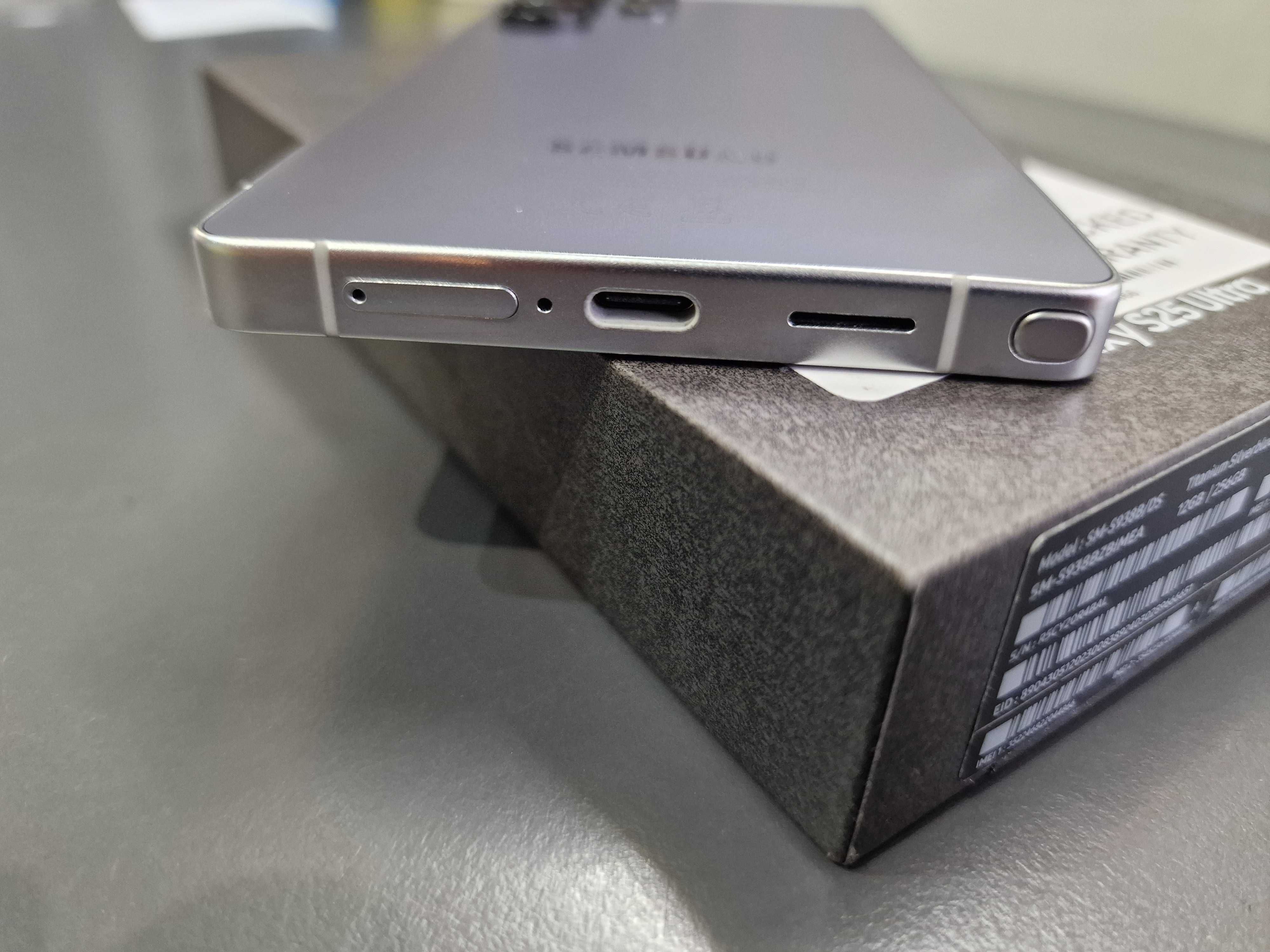 Samsung S25 Ultra 256GB ! НОВ ! Платен в брой