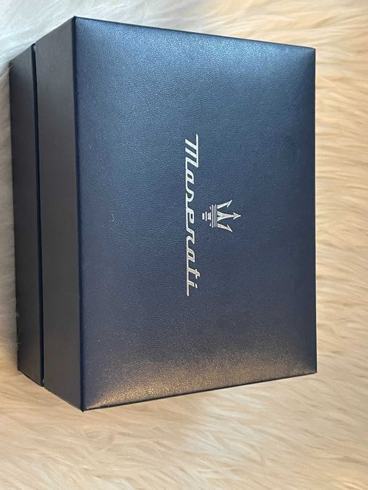 Cutie ceas Maserati Stare foarte buna