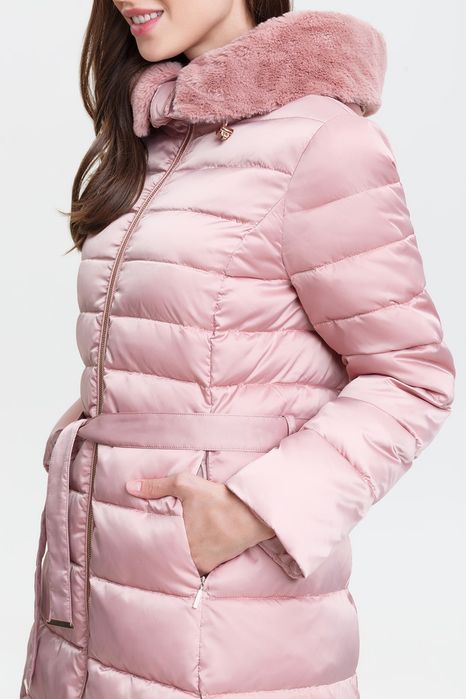 Пальто женское ,пуховик