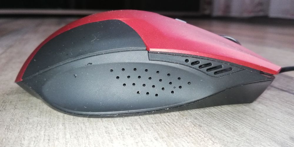 Boxe, tastatura, mouse