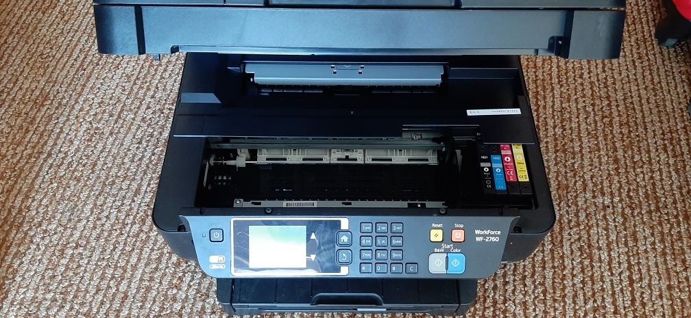 Принтер EPSON употребяван + тонер