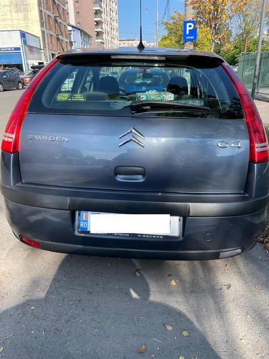 Vând Citroen C4 benzină,cutie manuală  1,6 ; 110 cp - 2007
