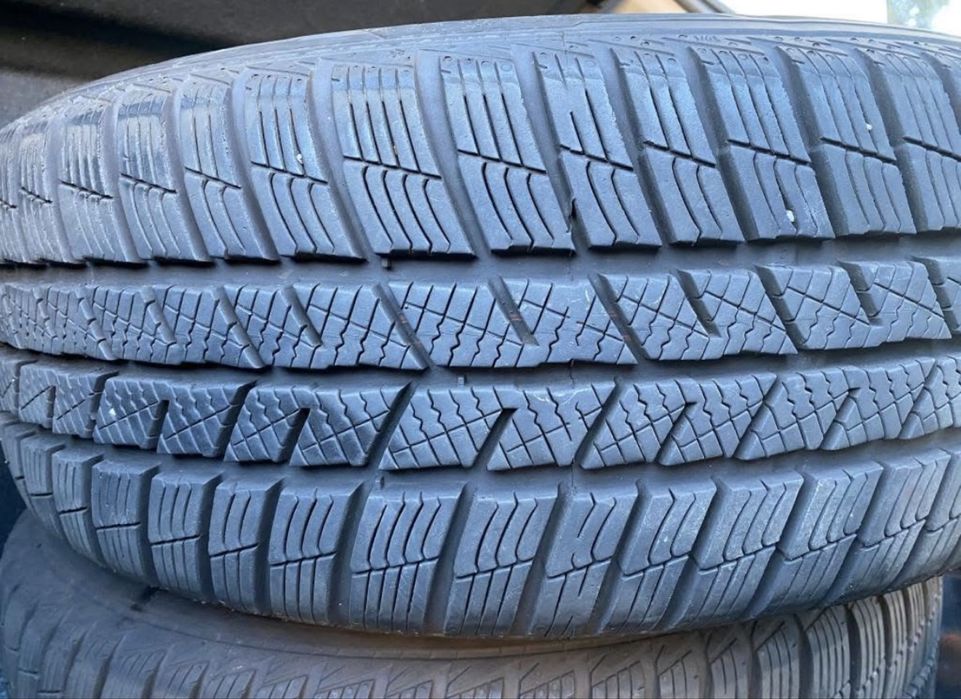 Roti bmw r16 5x120 de iarna ca noi